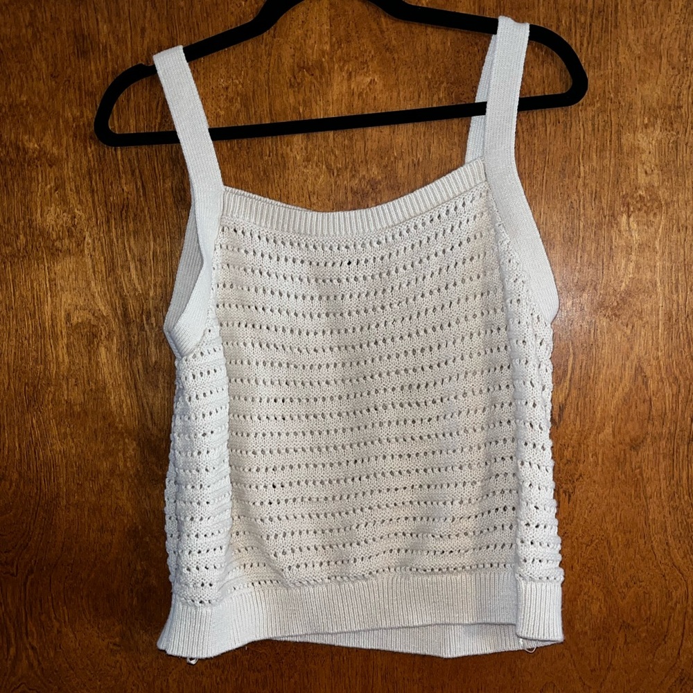 Women’s Universal Thread knit tank top